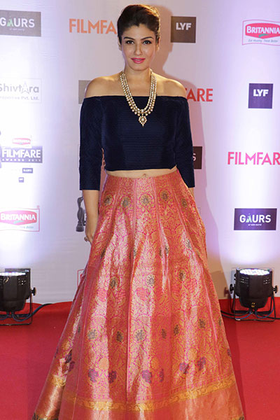 raveena tandon at Filmfare 2016