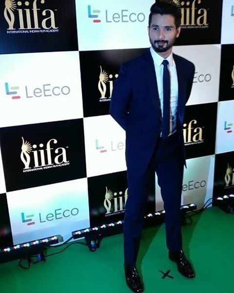 Best Dressed Bollywood Actors at IIFA 2016