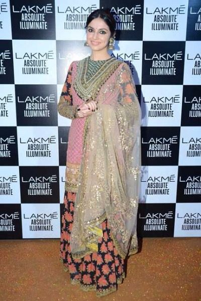 Divya Khosla Kumar in Sabyasachi at Lakme Fashion Week 2016