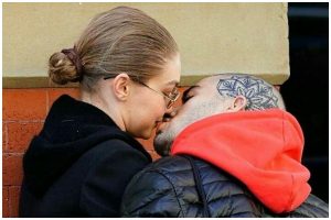 Gigi Hadid and Zayn Malik Spotted Kissing