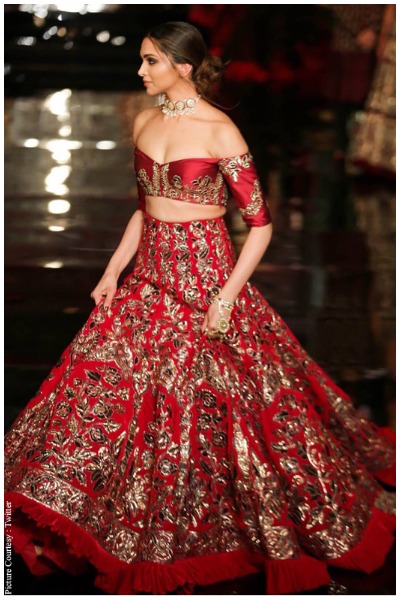Deepika Padukone's Best Ethnic Looks, Which Designer Dress Will Deepika Wear On Her Wedding?