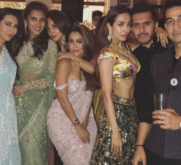 Alia, Shilpa Shetty, Kajol, Kareena At Shah Rukh Khan's Grand Diwali Party, See Pics